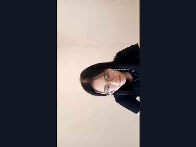 MyrleHenggeler webcam