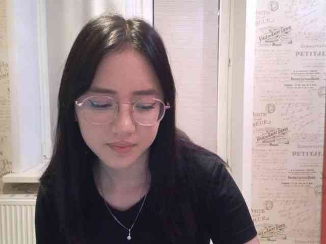 MyrleHenggeler webcam