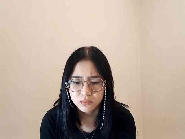 MyrleHenggeler webcam