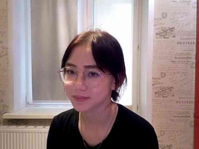 MyrleHenggeler webcam