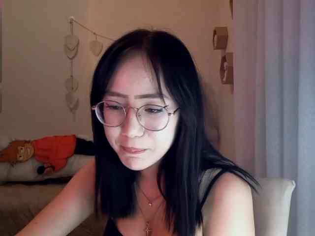 MyrleHenggeler webcam