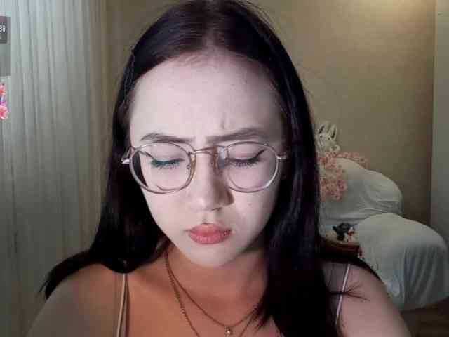 MyrleHenggeler webcam