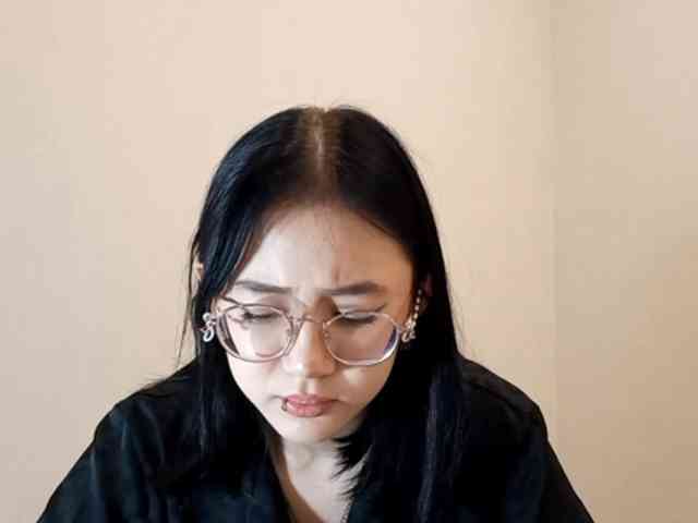 MyrleHenggeler webcam