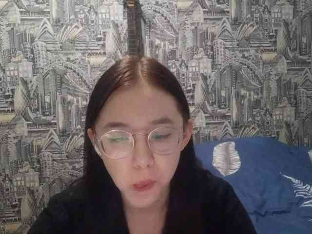 MyrleHenggeler webcam