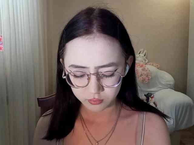 MyrleHenggeler webcam