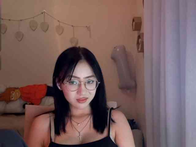 MyrleHenggeler webcam