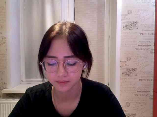 MyrleHenggeler webcam