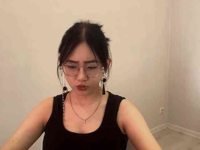 MyrleHenggeler webcam