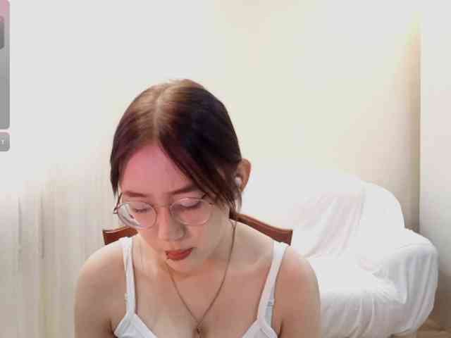 MyrleHenggeler webcam