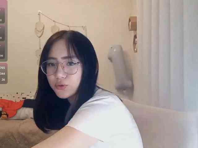 MyrleHenggeler webcam
