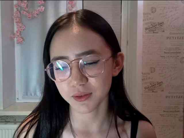 MyrleHenggeler webcam