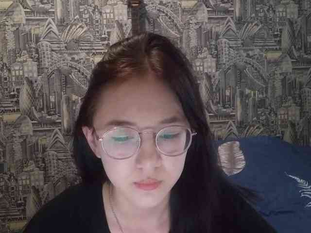 MyrleHenggeler webcam