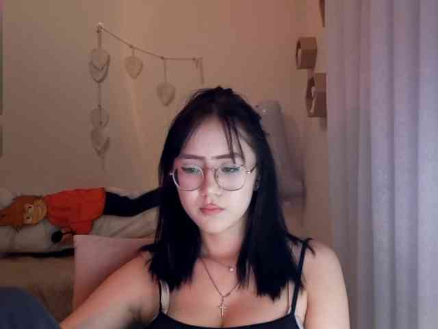 MyrleHenggeler webcam