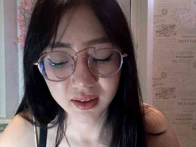 MyrleHenggeler webcam