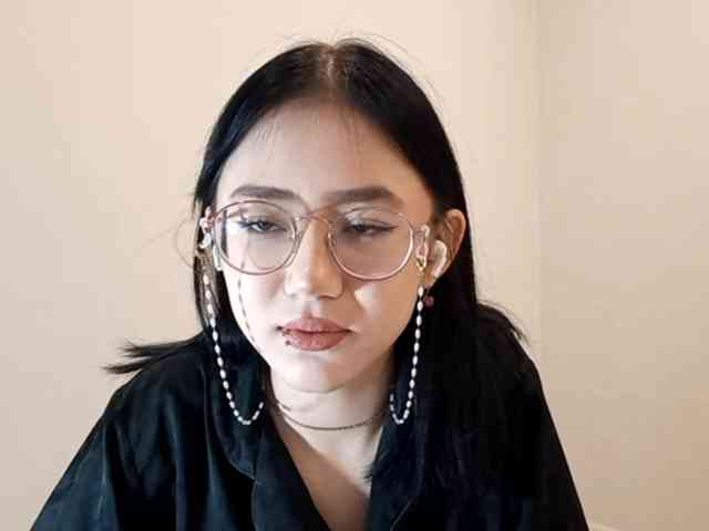 MyrleHenggeler webcam