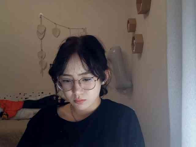 MyrleHenggeler webcam