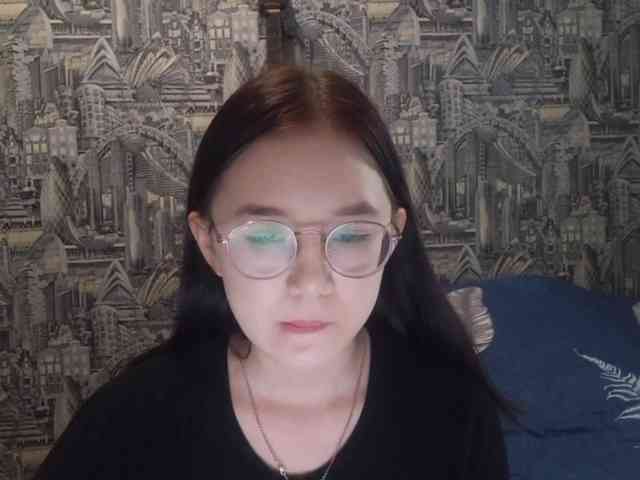 MyrleHenggeler webcam