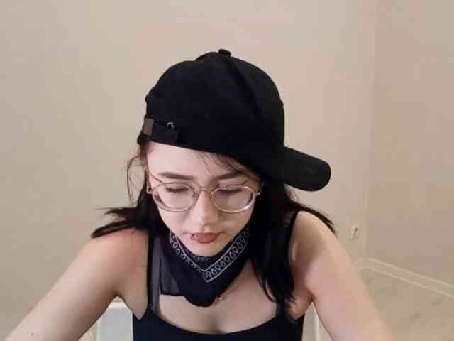 MyrleHenggeler webcam