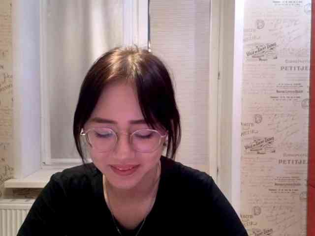 MyrleHenggeler webcam