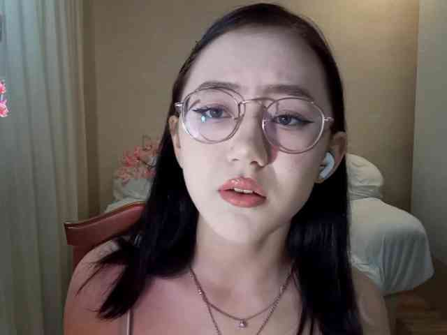 MyrleHenggeler webcam