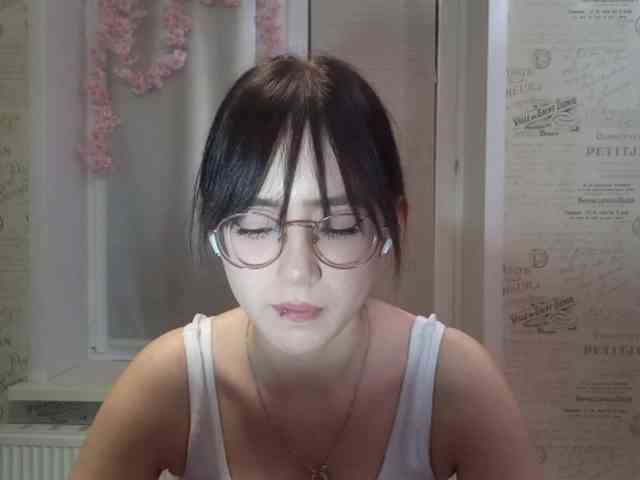 MyrleHenggeler webcam