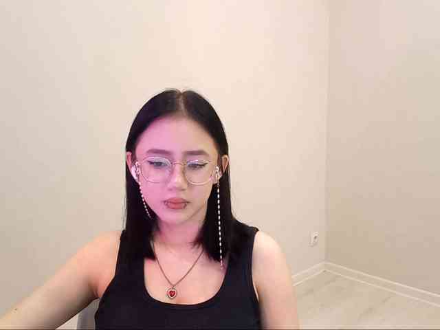 MyrleHenggeler webcam