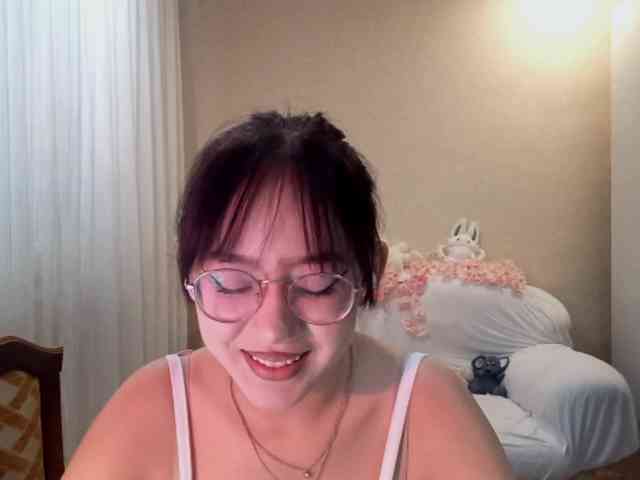 MyrleHenggeler webcam