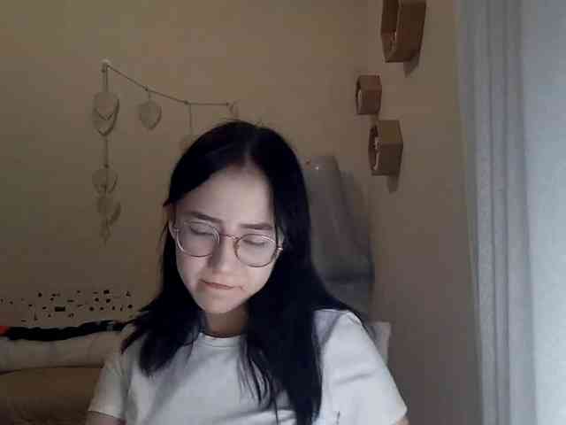 MyrleHenggeler webcam