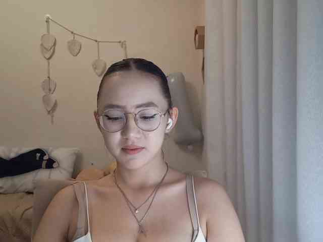 MyrleHenggeler webcam