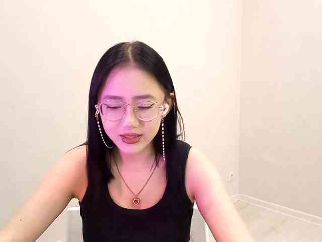 MyrleHenggeler webcam