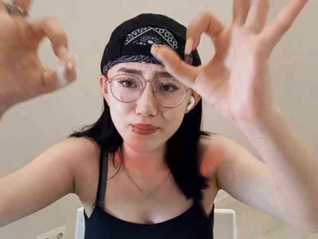 MyrleHenggeler webcam