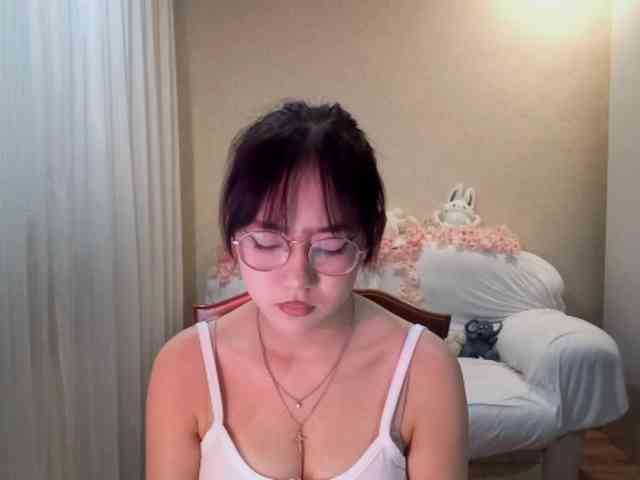 MyrleHenggeler webcam