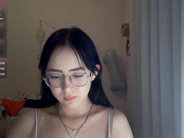 MyrleHenggeler webcam