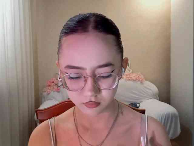MyrleHenggeler webcam