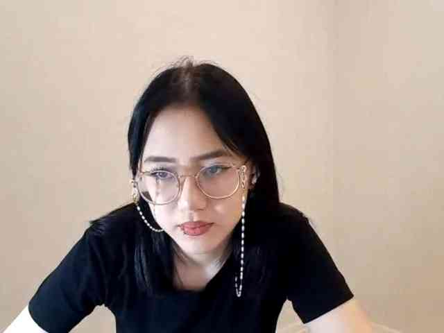 MyrleHenggeler webcam