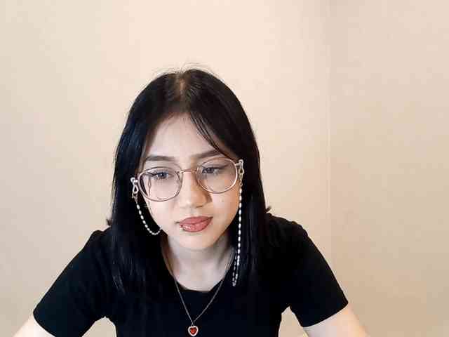 MyrleHenggeler webcam