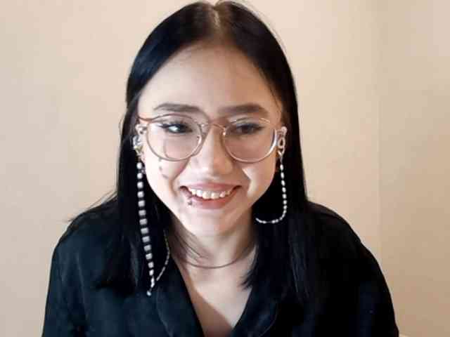 MyrleHenggeler webcam