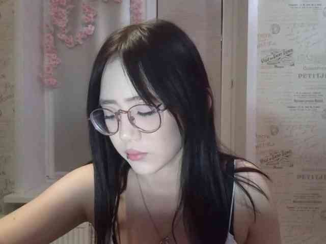 MyrleHenggeler webcam