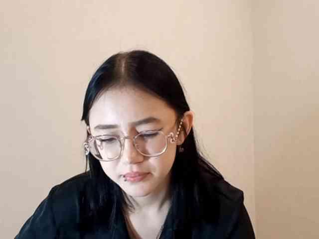 MyrleHenggeler webcam