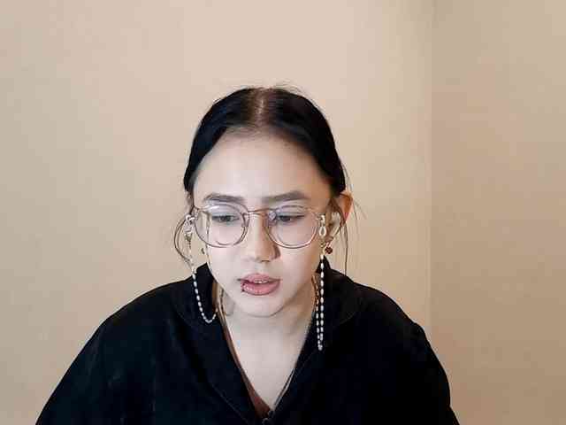 MyrleHenggeler webcam