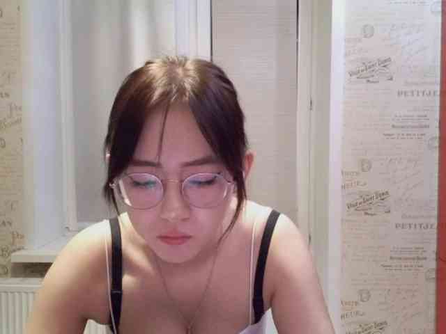 MyrleHenggeler webcam