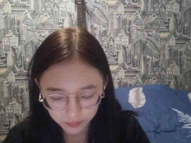 MyrleHenggeler webcam