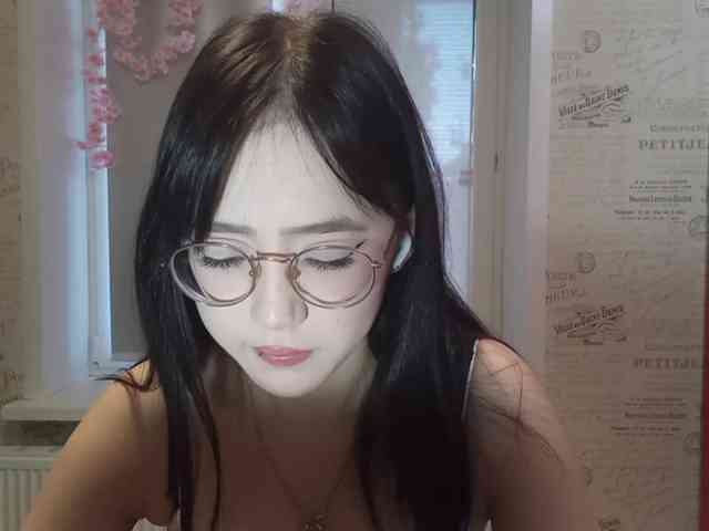 MyrleHenggeler webcam