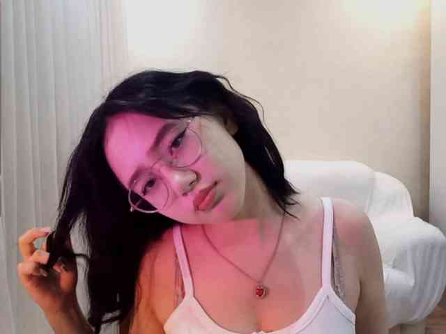 MyrleHenggeler webcam