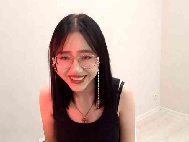 MyrleHenggeler webcam