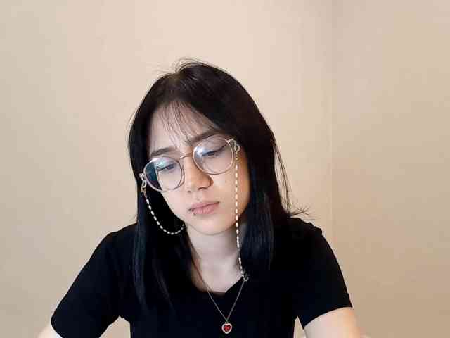 MyrleHenggeler webcam