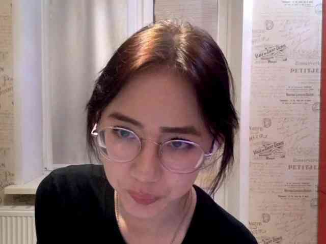 MyrleHenggeler webcam