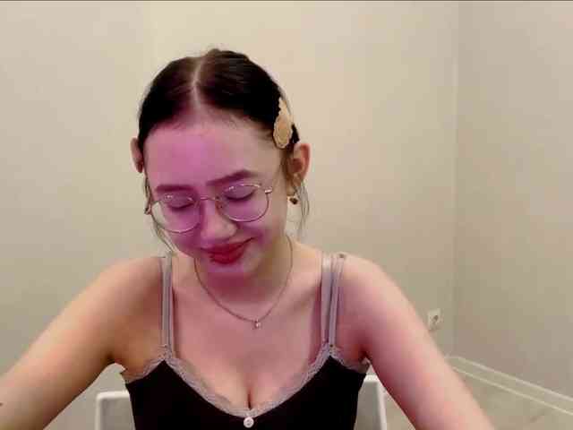 MyrleHenggeler webcam