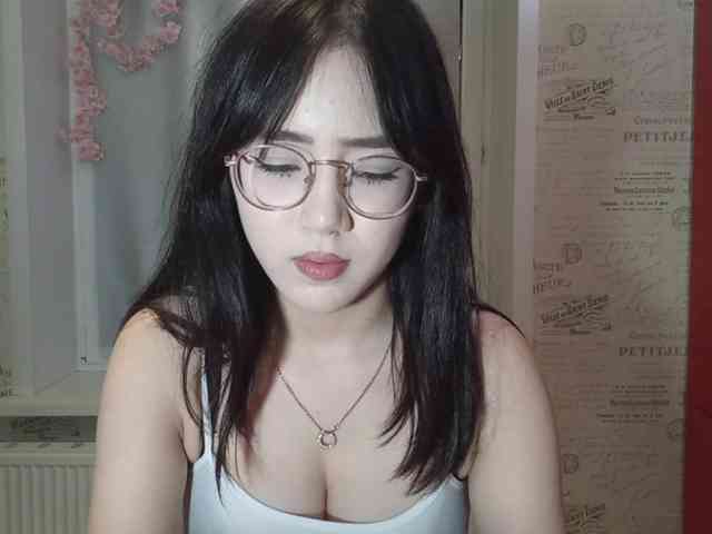 porn webcam live MyrleHenggeler