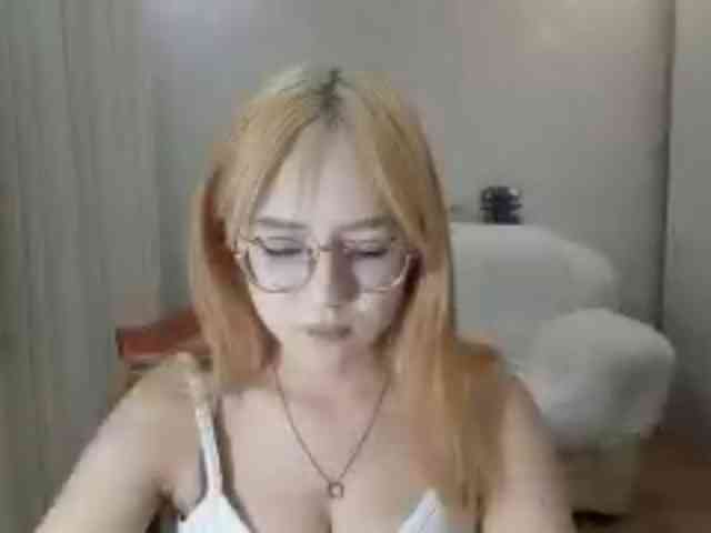 MyrleHenggeler webcam